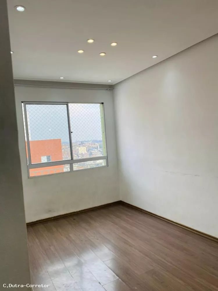 Apartamento à venda com 2 quartos, 43m² - Foto 4