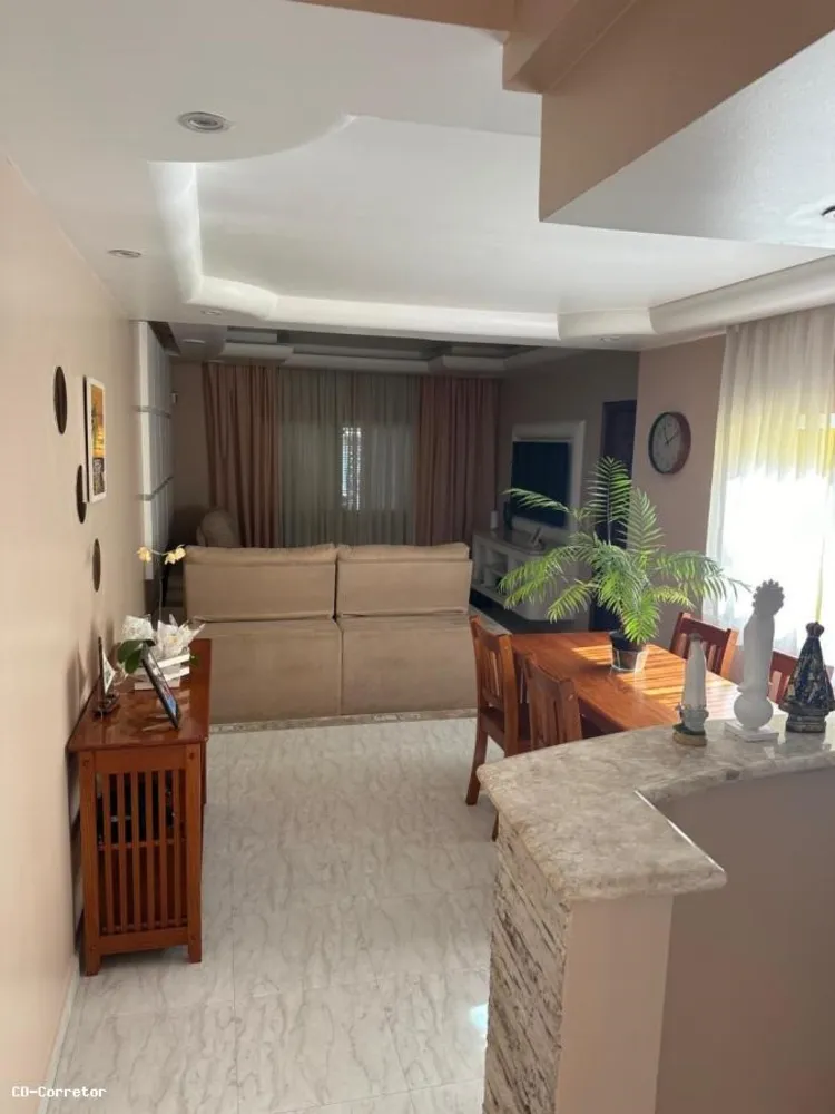 Casa, 3 quartos, 340 m² - Foto 4