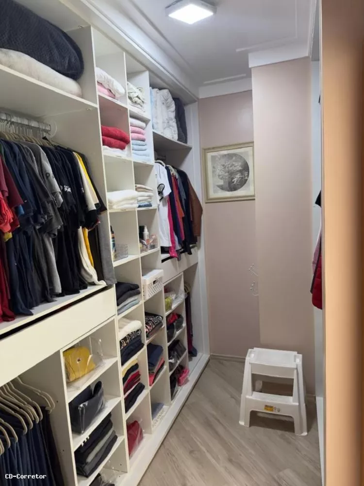 Casa, 3 quartos, 340 m² - Foto 1