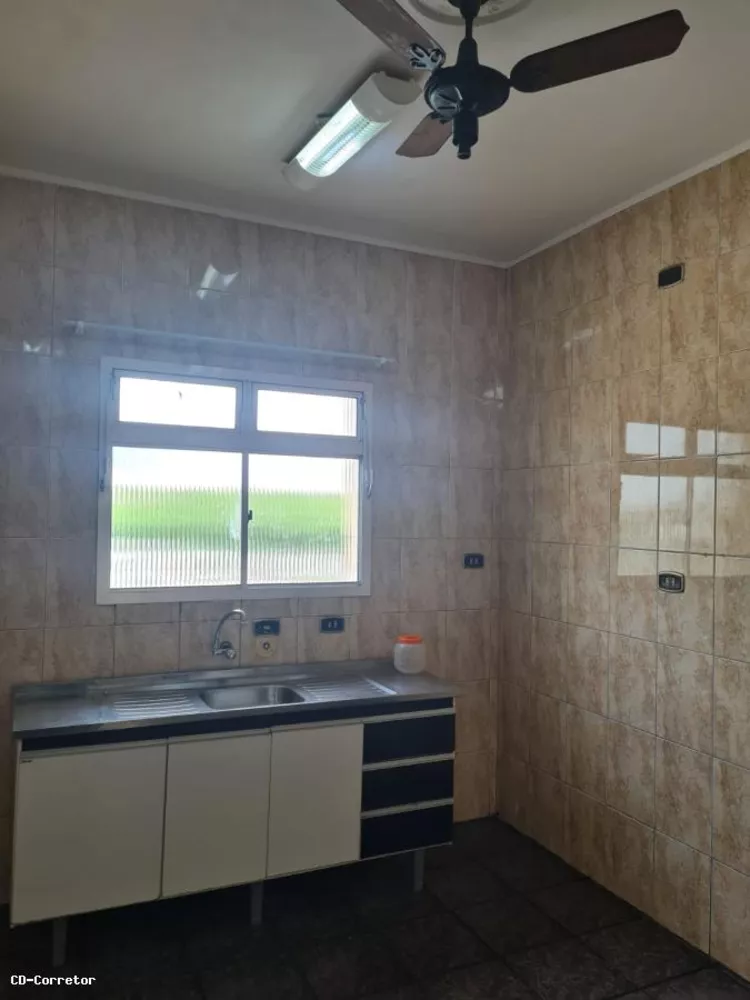 Apartamento à venda com 1 quarto, 50m² - Foto 3