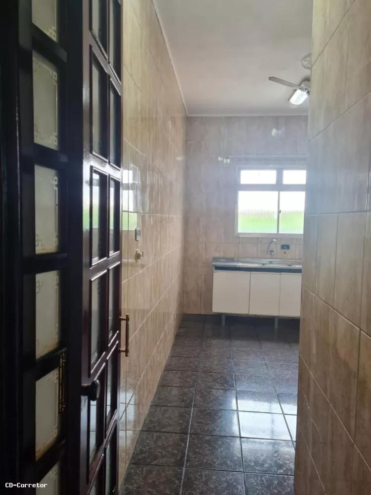 Apartamento à venda com 1 quarto, 50m² - Foto 4