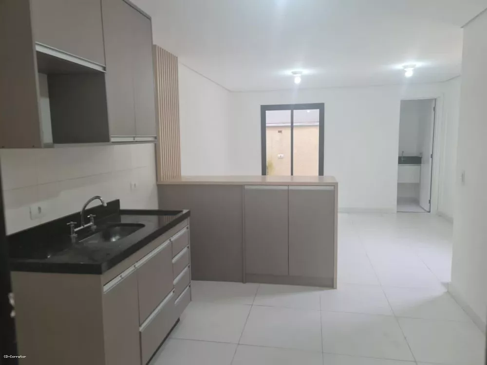 Sobrado à venda com 3 quartos, 120m² - Foto 2