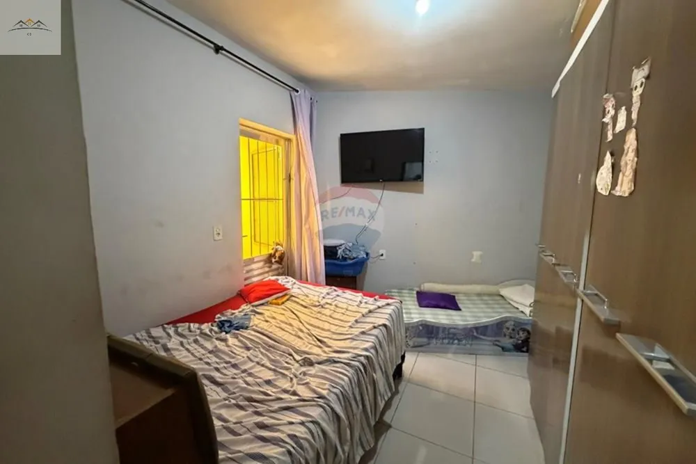 Casa, 4 quartos, 186 m² - Foto 2