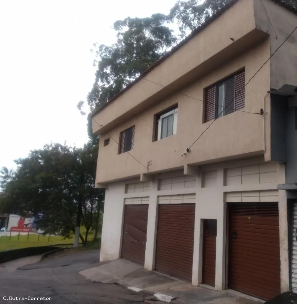 Casa, 3 quartos, 212 m² - Foto 1