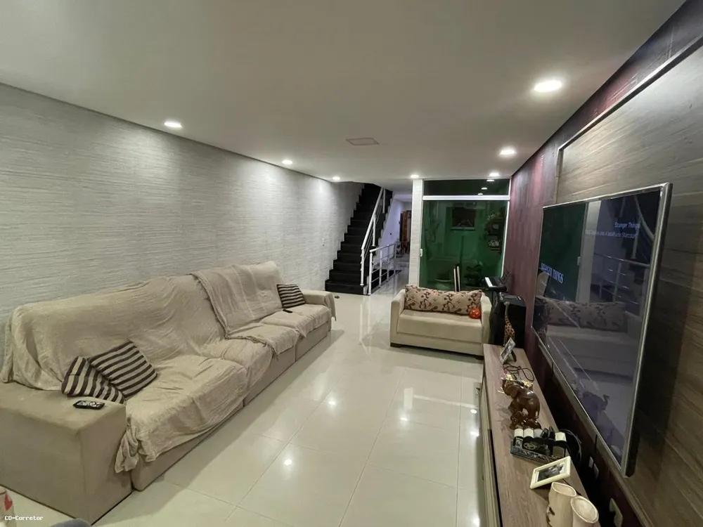 Casa, 3 quartos, 250 m² - Foto 6