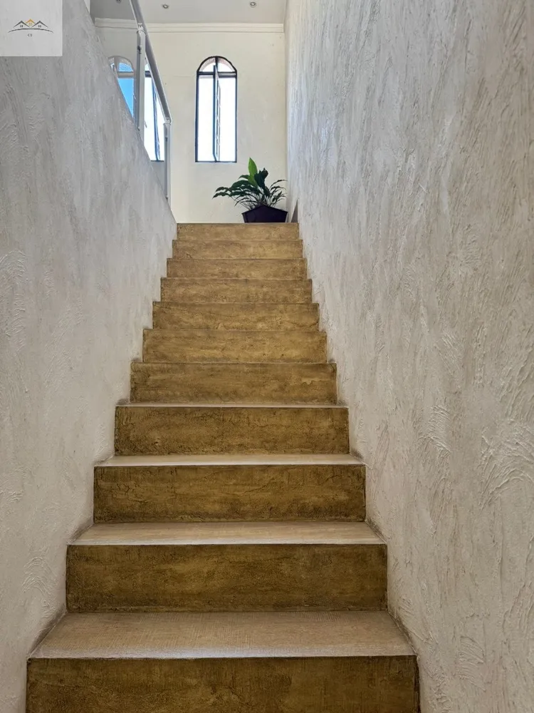 Casa, 5 quartos, 130 m² - Foto 2