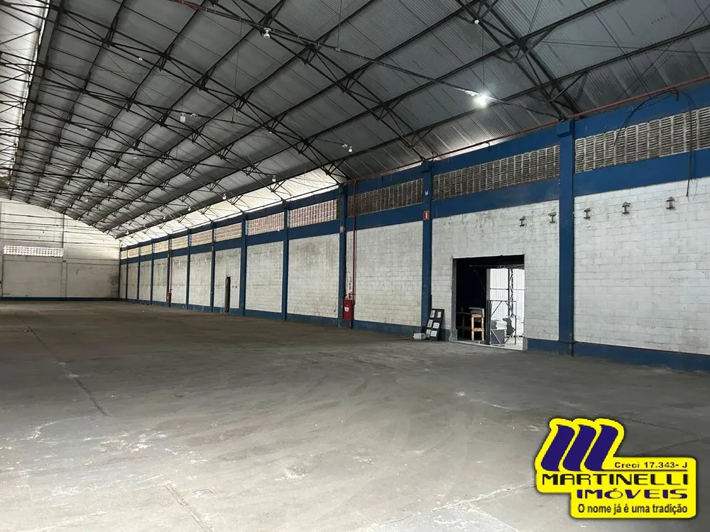 Depósito-Galpão, 2416 m² - Foto 1