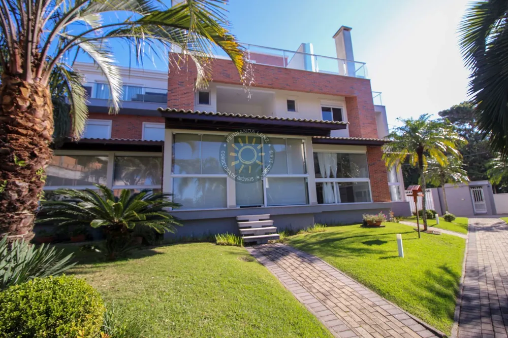 Casa, 4 quartos, 180 m² - Foto 1
