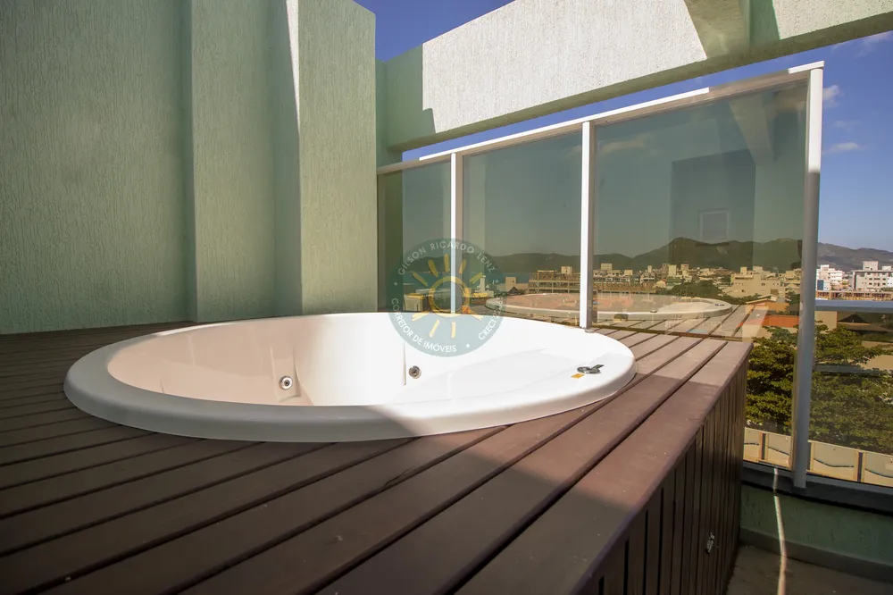 Apartamento, 3 quartos, 142 m² - Foto 2