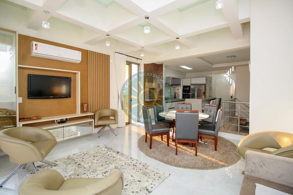 Apartamento à venda com 3 quartos, 232m² - Foto 6