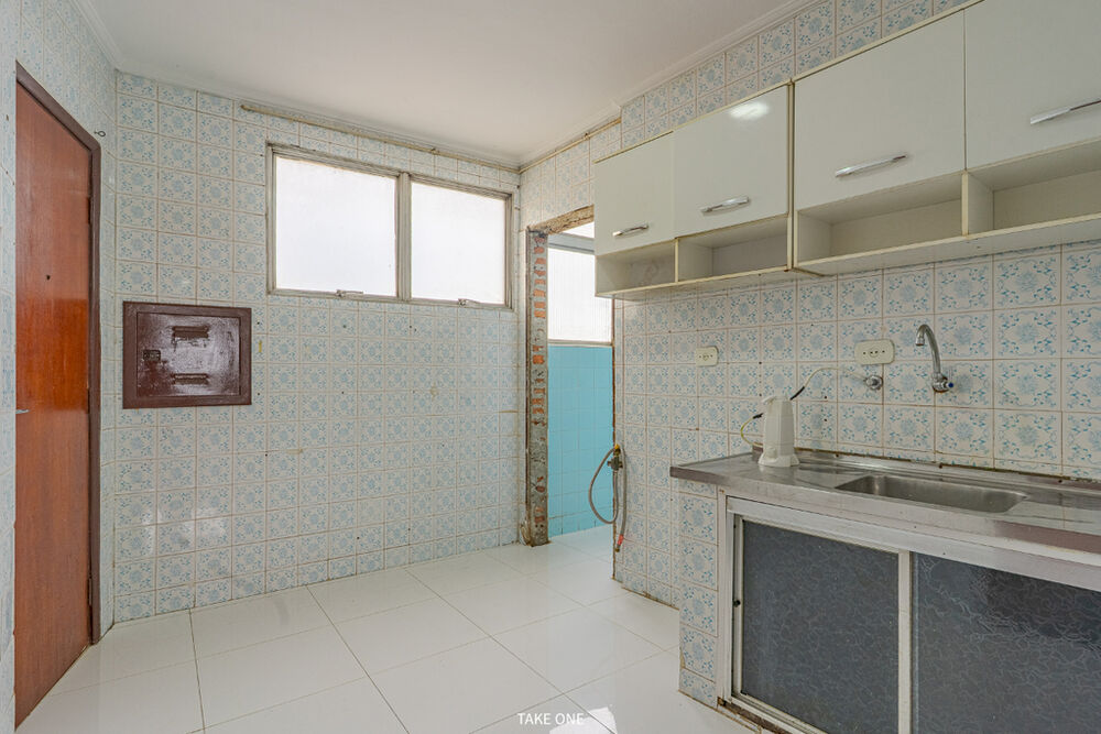 Apartamento à venda com 3 quartos, 82m² - Foto 2