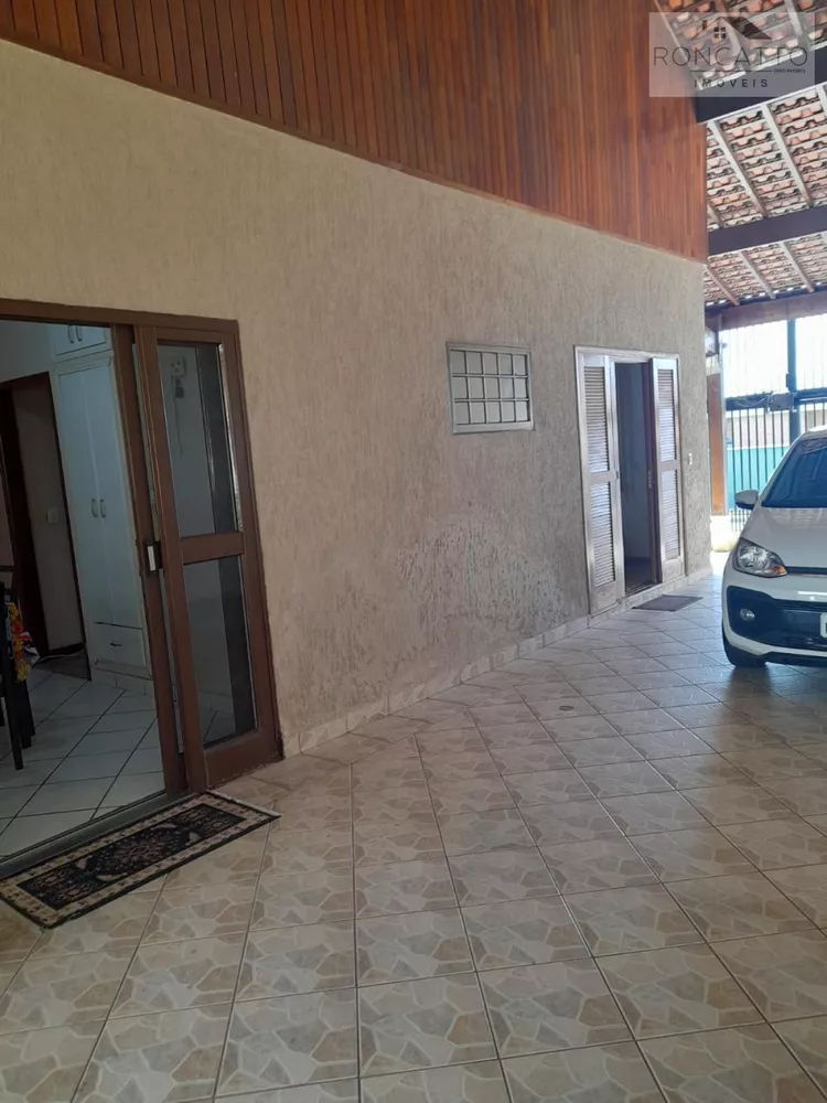 Casa à venda com 2 quartos, 250m² - Foto 3