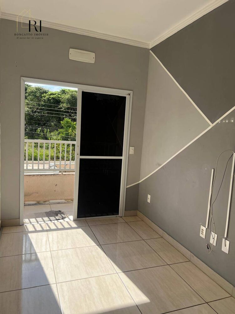 Apartamento à venda com 2 quartos, 63m² - Foto 2