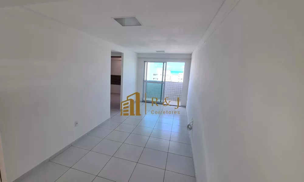 Apartamento à venda com 4 quartos, 154m² - Foto 2