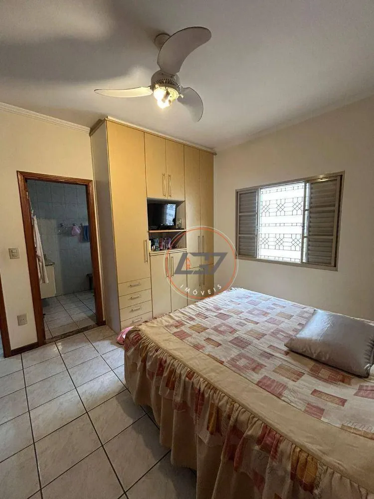 Casa, 3 quartos, 180 m² - Foto 15