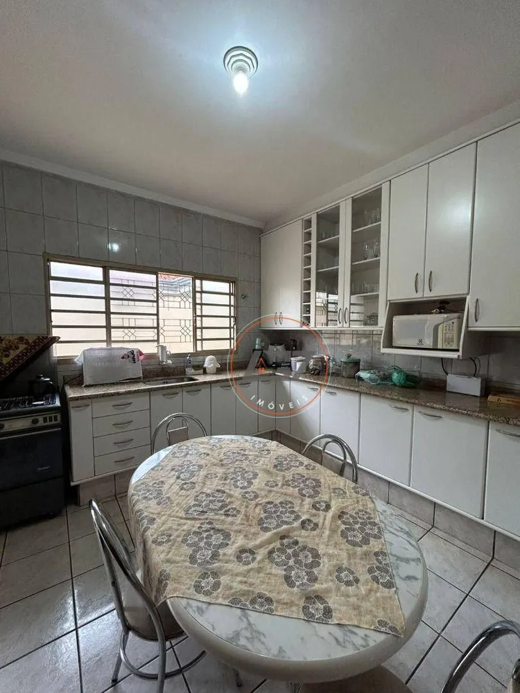 Casa, 3 quartos, 180 m² - Foto 16