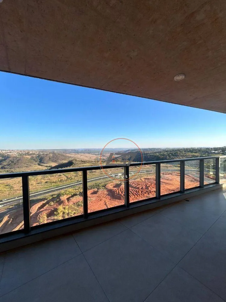 Apartamento, 3 quartos, 160 m² - Foto 1