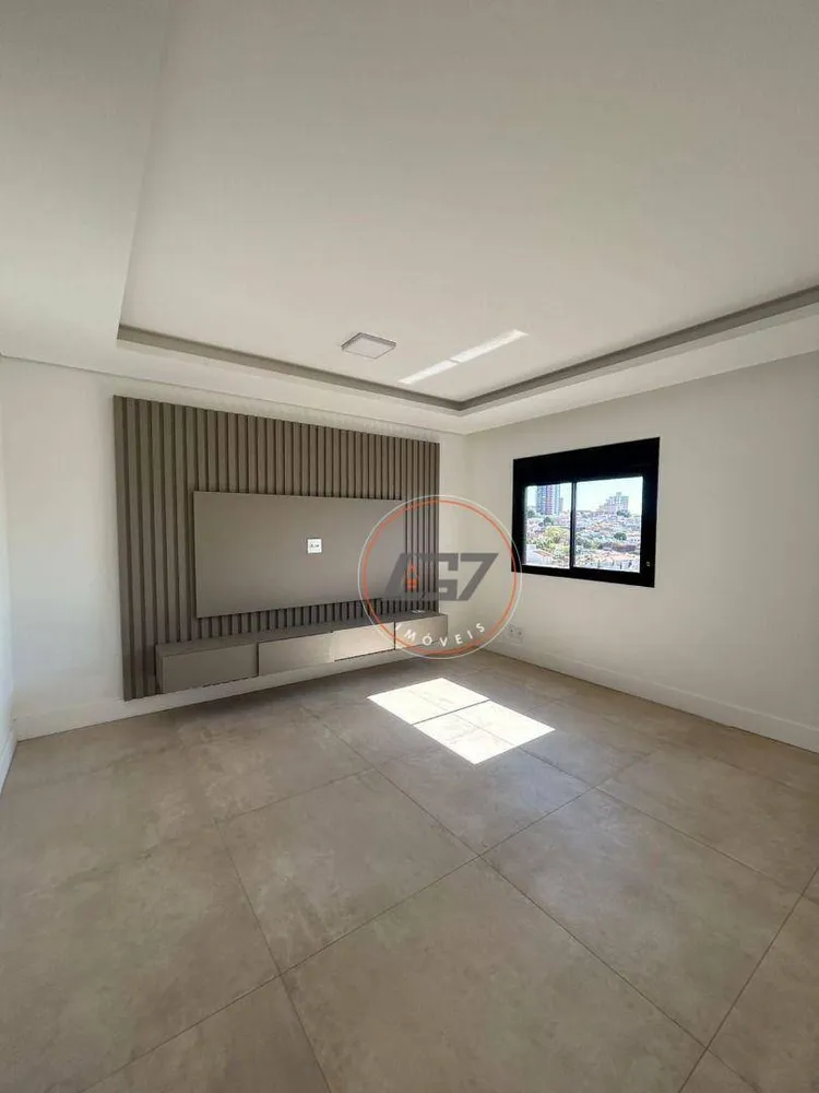 Apartamento, 3 quartos, 209 m² - Foto 2