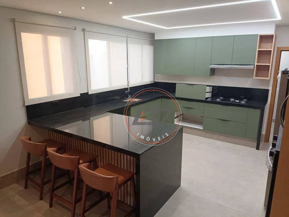 Apartamento, 3 quartos, 180 m² - Foto 2