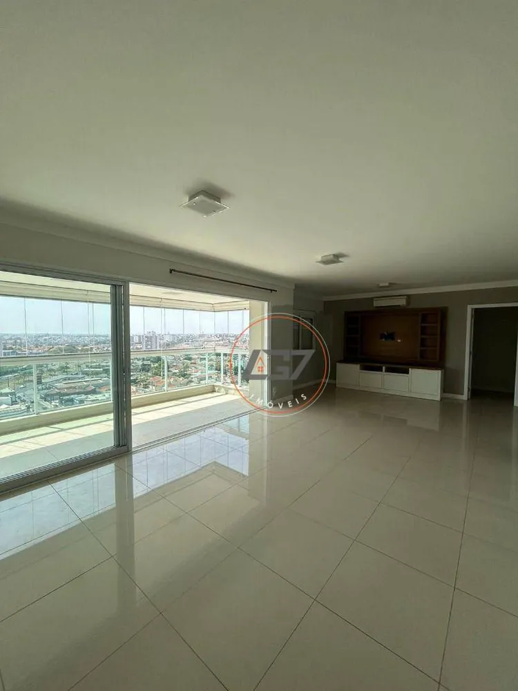 Apartamento, 3 quartos, 140 m² - Foto 2