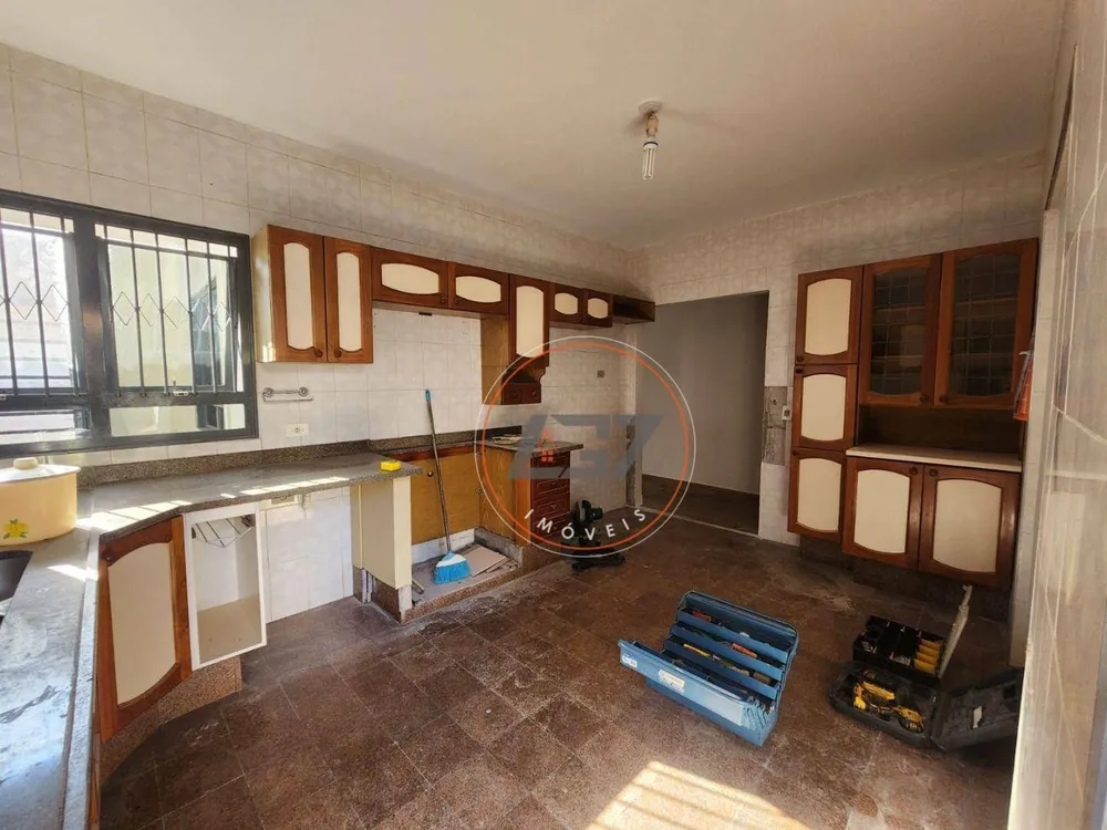 Casa, 3 quartos, 220 m² - Foto 11
