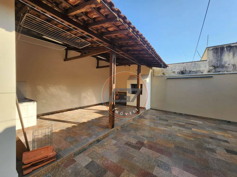 Casa, 3 quartos, 220 m² - Foto 13