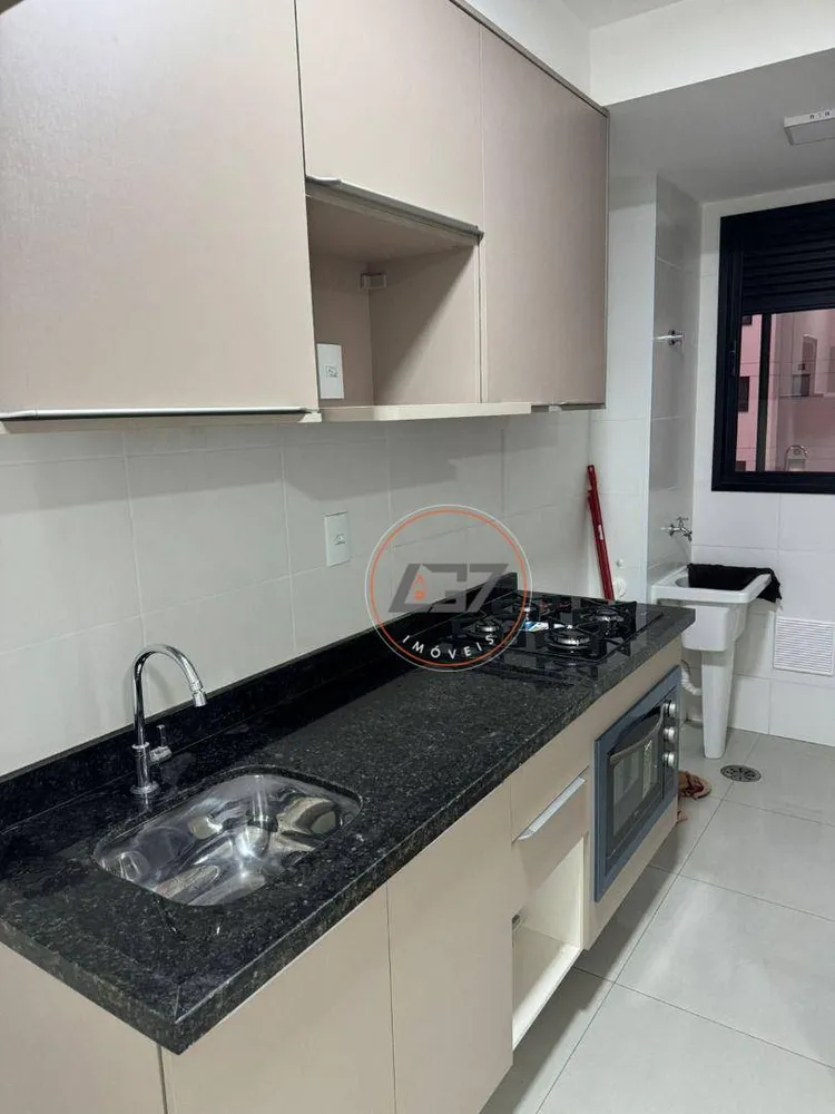 Apartamento, 3 quartos, 68 m² - Foto 2