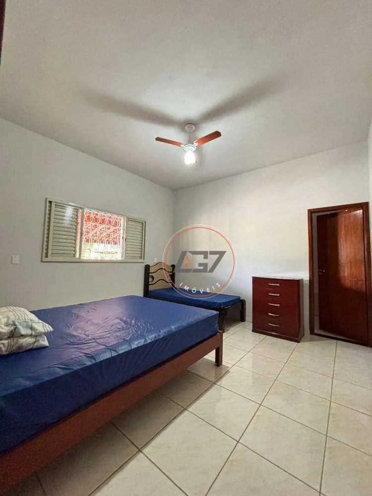 Chácara, 3 quartos, 2500 m² - Foto 9