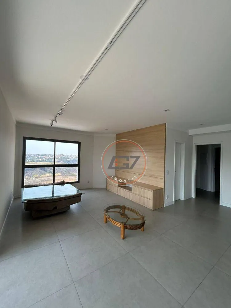 Apartamento, 3 quartos, 160 m² - Foto 2