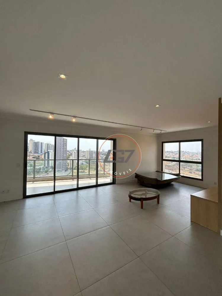 Apartamento, 3 quartos, 160 m² - Foto 1