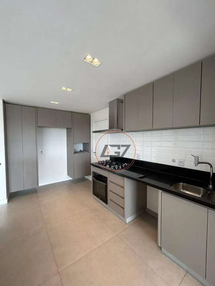 Apartamento, 3 quartos, 160 m² - Foto 4