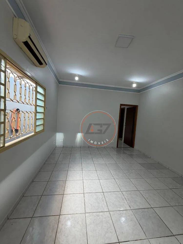Casa, 4 quartos, 247 m² - Foto 4