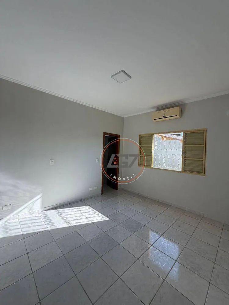 Casa, 4 quartos, 247 m² - Foto 5