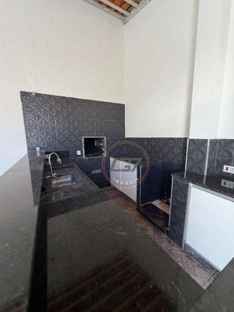 Casa, 4 quartos, 247 m² - Foto 3