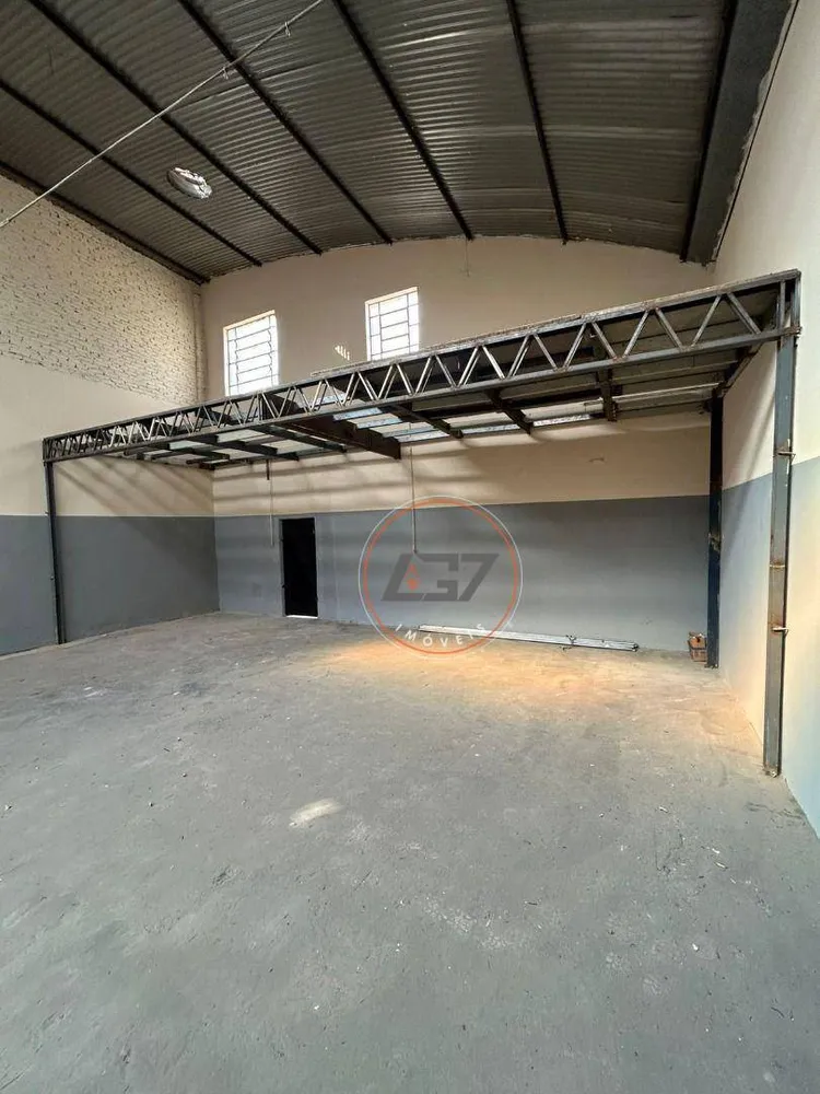 Depósito-Galpão, 235 m² - Foto 3