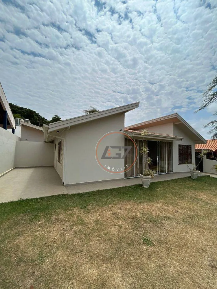 Casa, 5 quartos, 220 m² - Foto 11