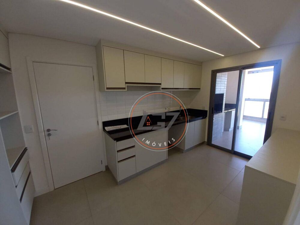 Apartamento à venda e aluguel com 3 quartos, 160m² - Foto 2