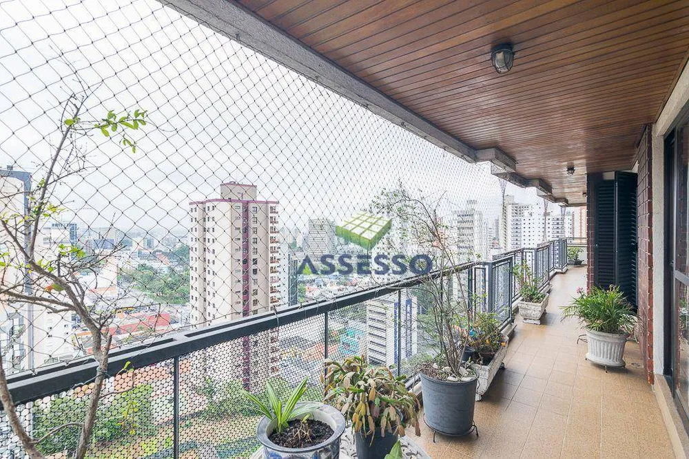 Apartamento, 4 quartos, 240 m² - Foto 1