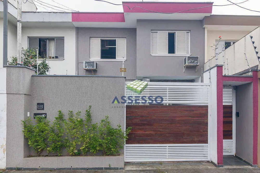 Sobrado, 3 quartos, 168 m² - Foto 1