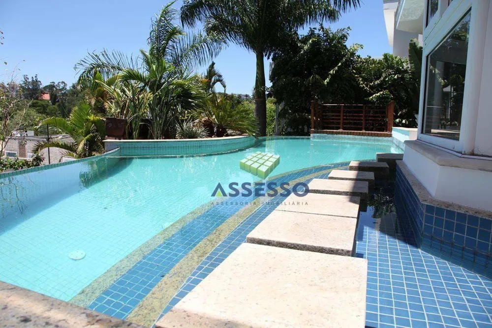Casa, 5 quartos, 820 m² - Foto 1