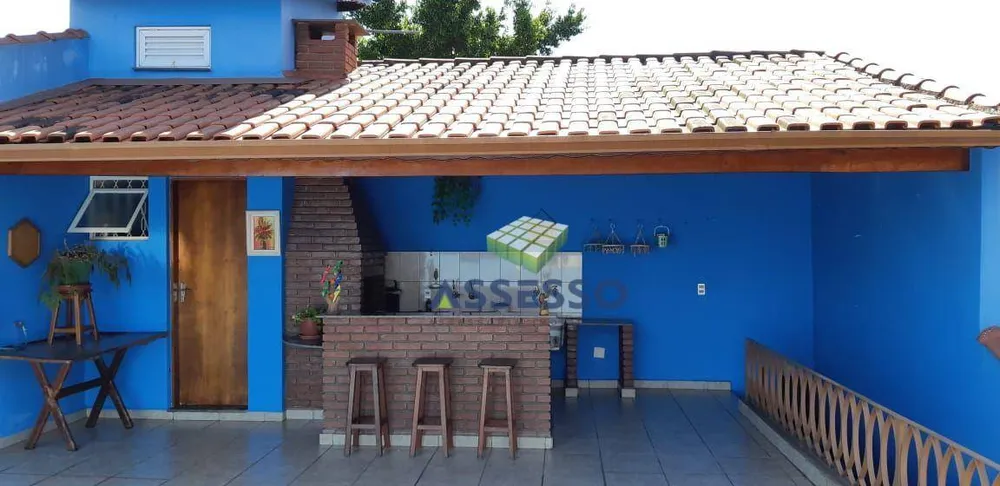 Casa, 3 quartos, 190 m² - Foto 1