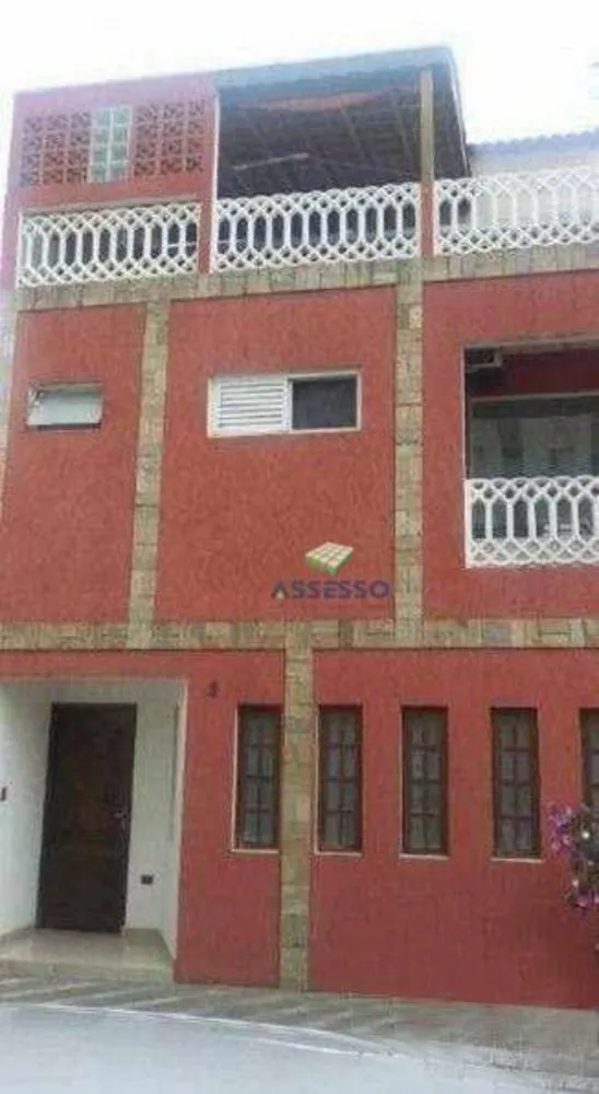 Casa, 2 quartos, 136 m² - Foto 2