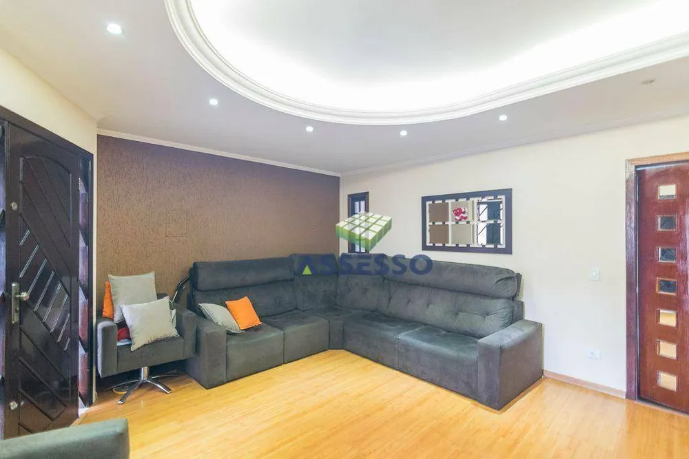 Casa, 3 quartos, 243 m² - Foto 3