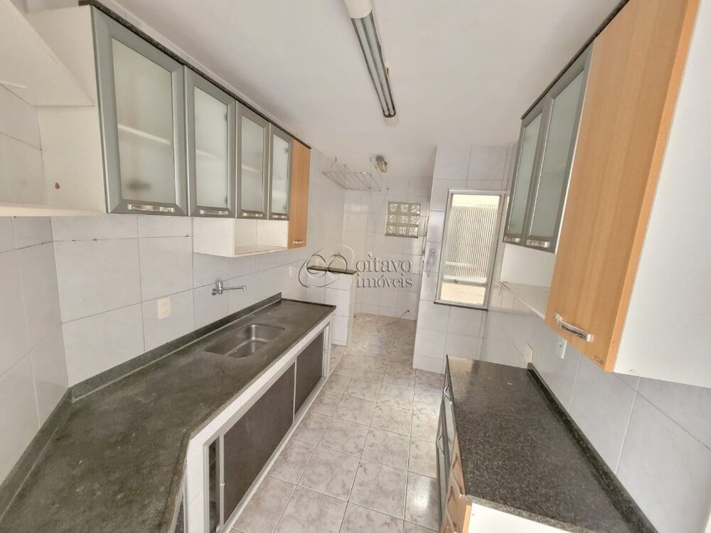 Apartamento à venda com 3 quartos, 77m² - Foto 3