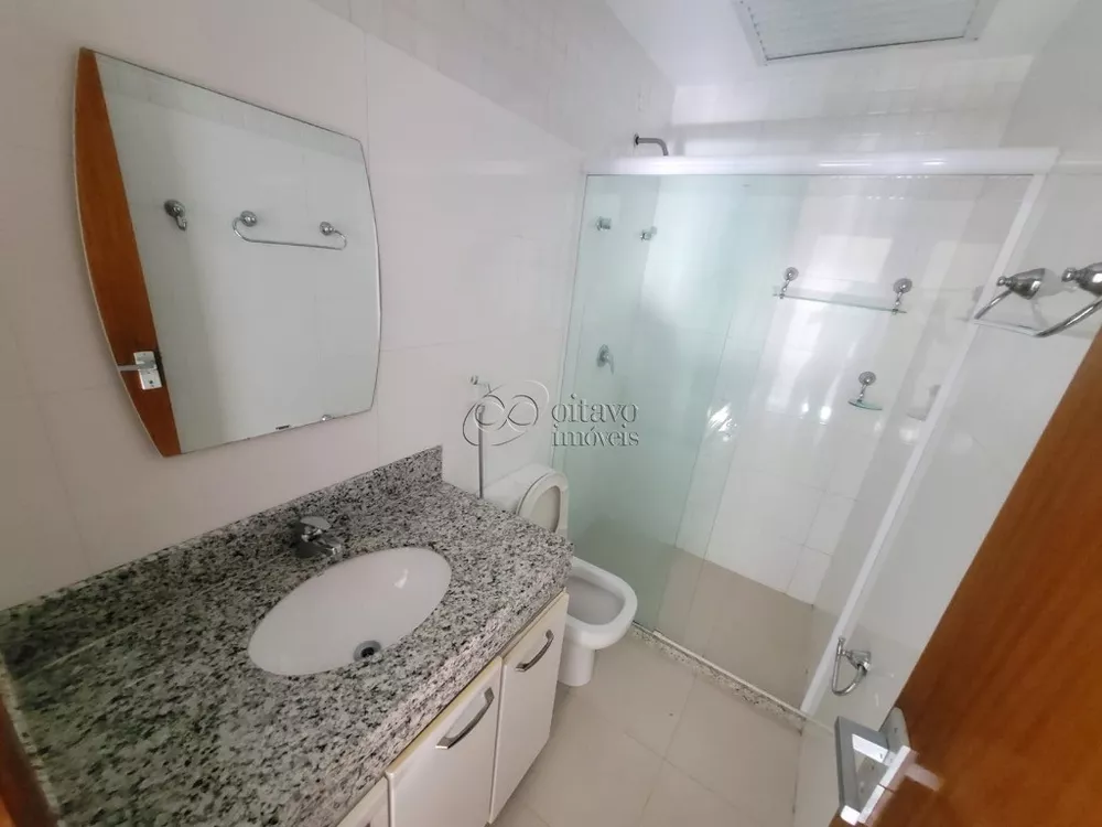 Cobertura para alugar com 3 quartos, 230m² - Foto 15