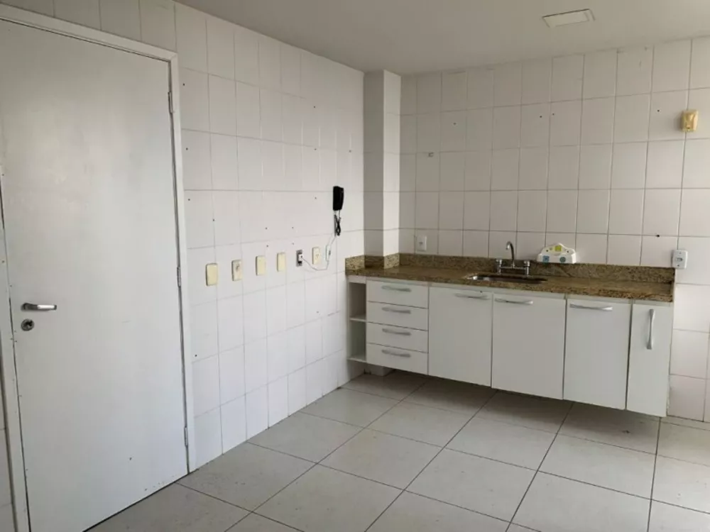 Apartamento, 3 quartos, 212 m² - Foto 4