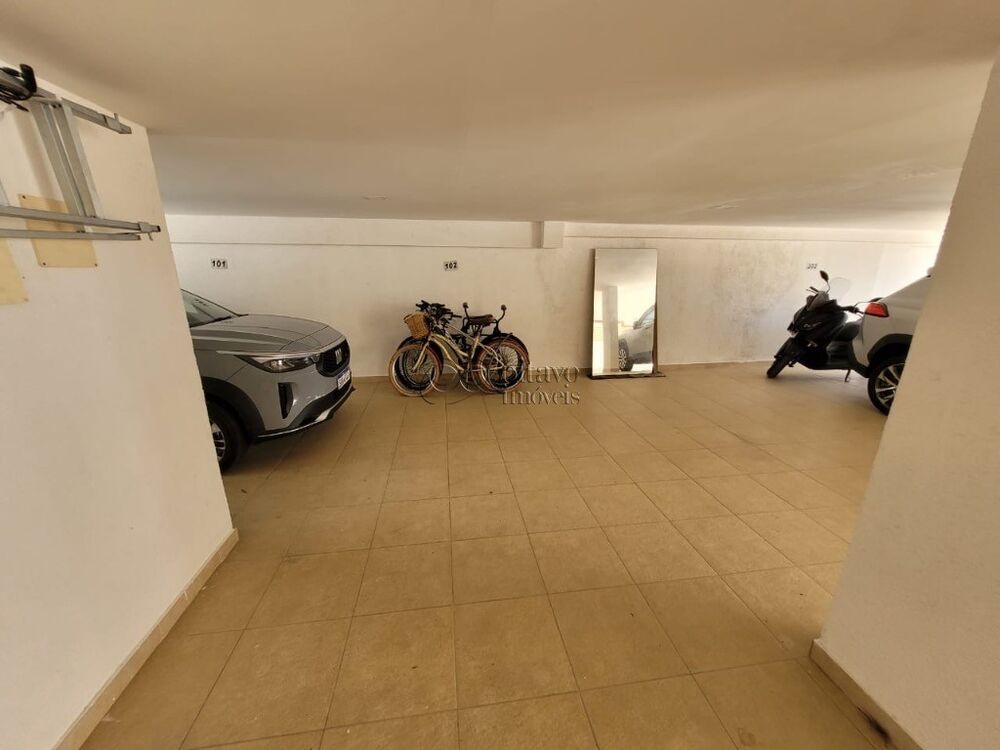 Apartamento à venda com 4 quartos, 200m² - Foto 8