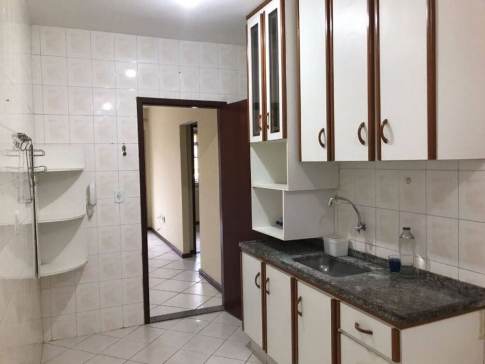 Apartamento à venda com 2 quartos, 80m² - Foto 7