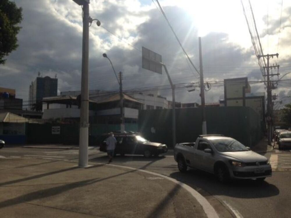 Loteamento e Condomínio, 960 m² - Foto 5