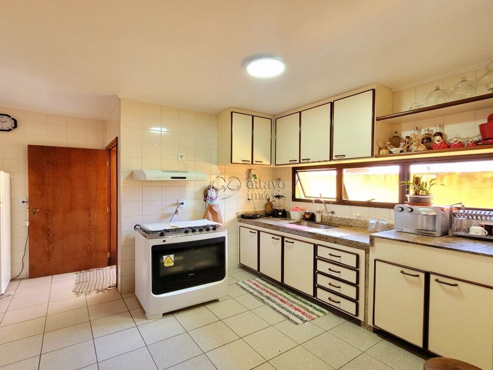 Apartamento à venda com 3 quartos, 194m² - Foto 6